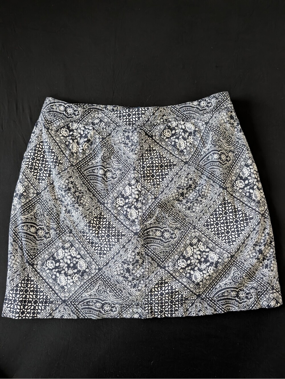 Karen Scott  SKORT Womens Size 10 Navy White Boho A-line Cotton Stretch